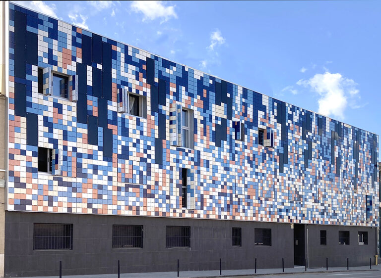 Kinetic or static cladding